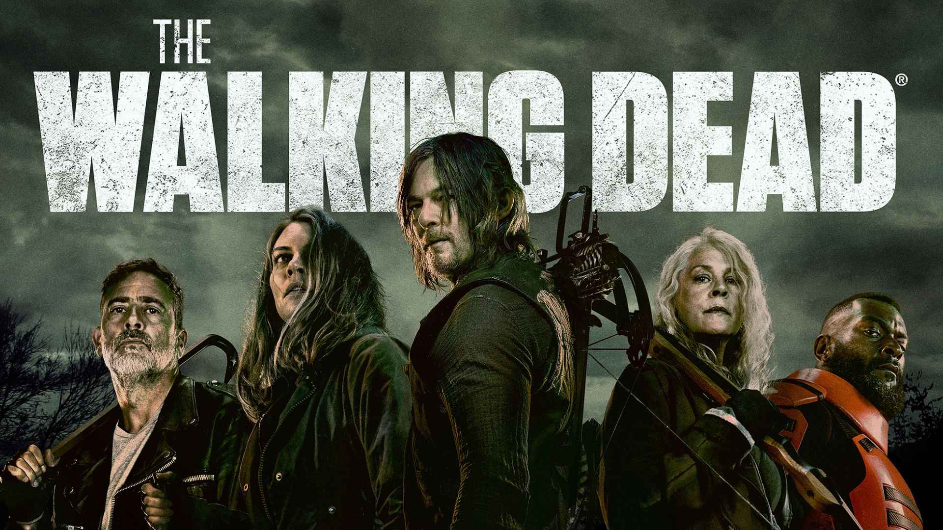 Offizielles Keyart zu The Walking Dead: Daryl, Carol, Negan, Maggie und Mercer stehen vor einem dunklen Himmel, mit dem Titel der Serie in großer Schrift im Hintergrund.
